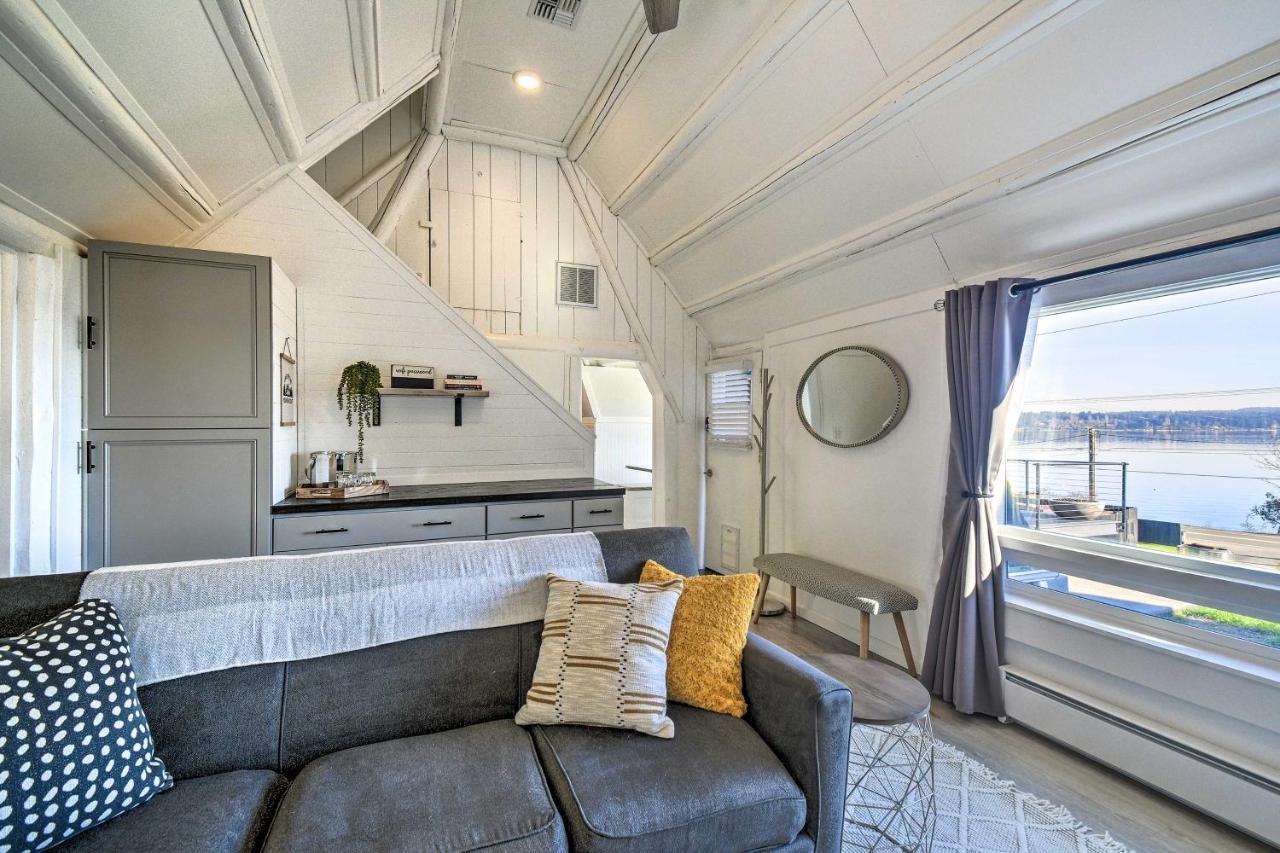 Puget Sound Cabin With Hot Tub And Water Views! Bremerton Exteriér fotografie