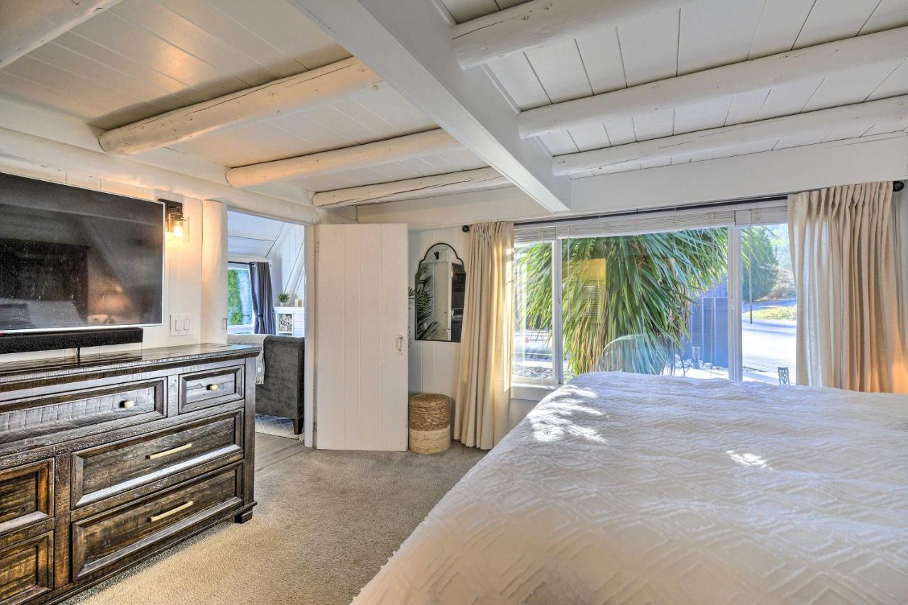 Puget Sound Cabin With Hot Tub And Water Views! Bremerton Exteriér fotografie